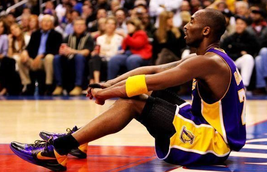 包含陇右黑豹队对阵海滨鲸鲨队，篮球大师赛击败，细节决定成败——禁区内连续解围的词条-jiuyou